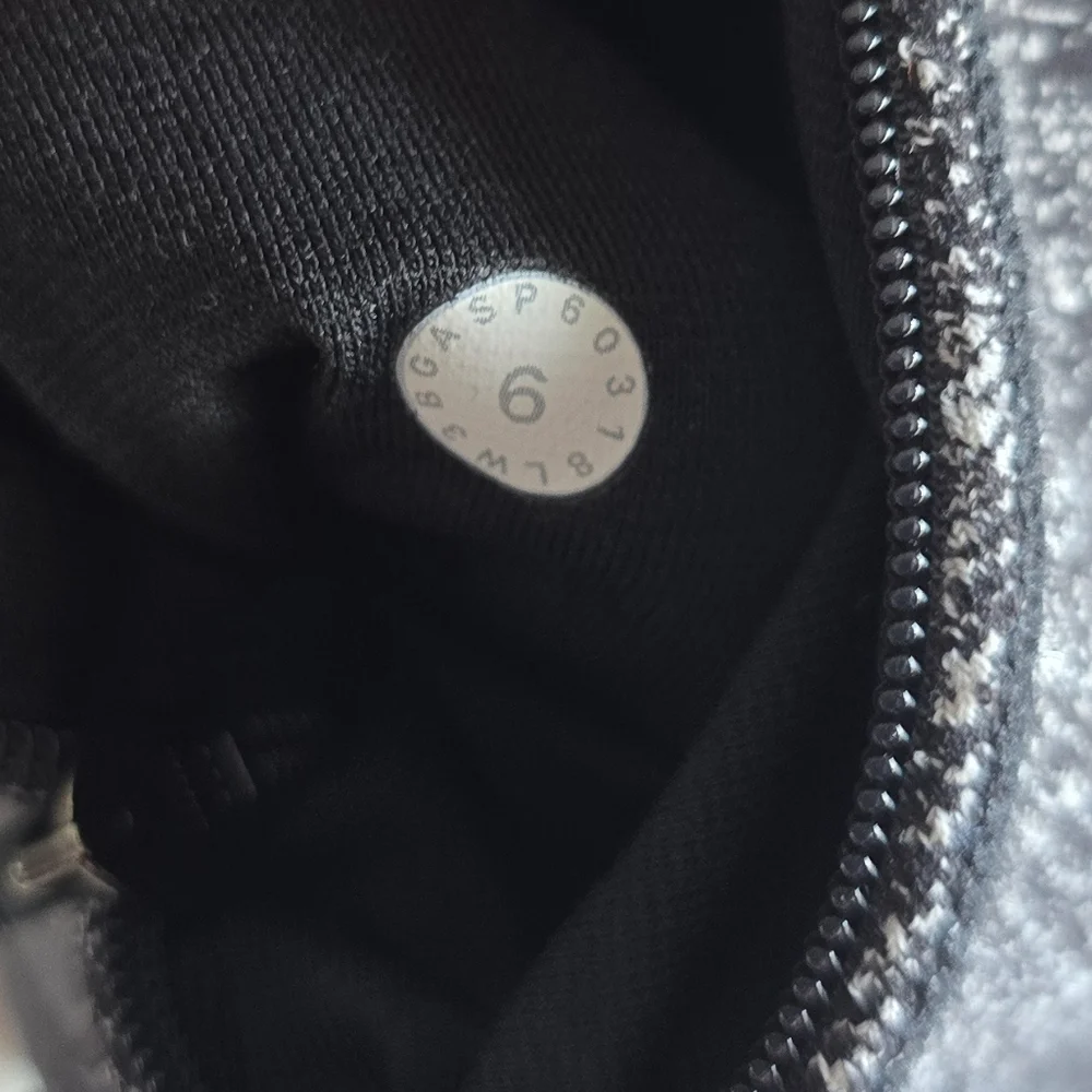 Lululemon Forever Endeavour Long Sleeve Rush Jacquard Black White